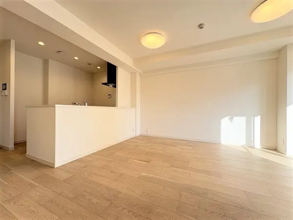 グリッター西宮北口