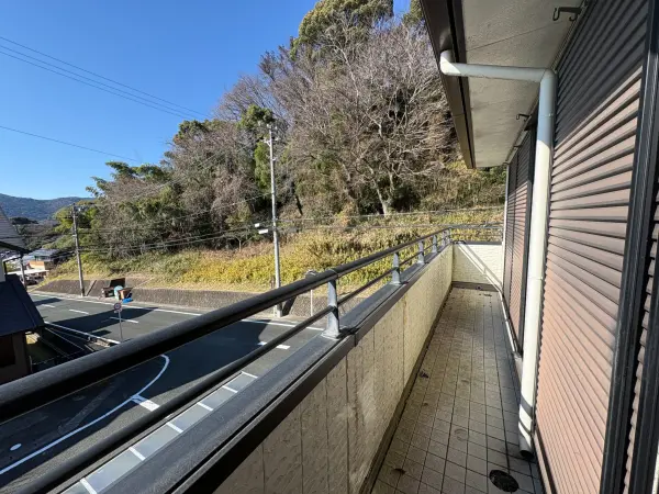 バルコニーです。角地の為、日当たりは良好です。