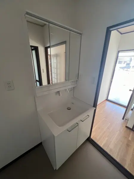 三木市志染町東自由が丘三丁目