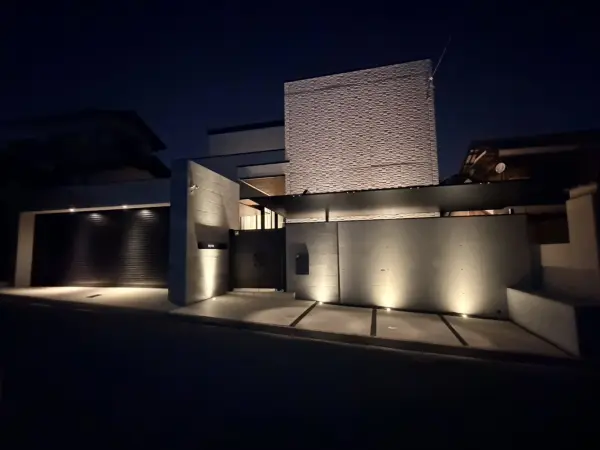 枚方市東香里三丁目