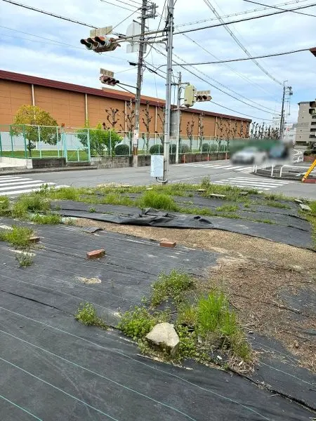 土地　摂津市香露園