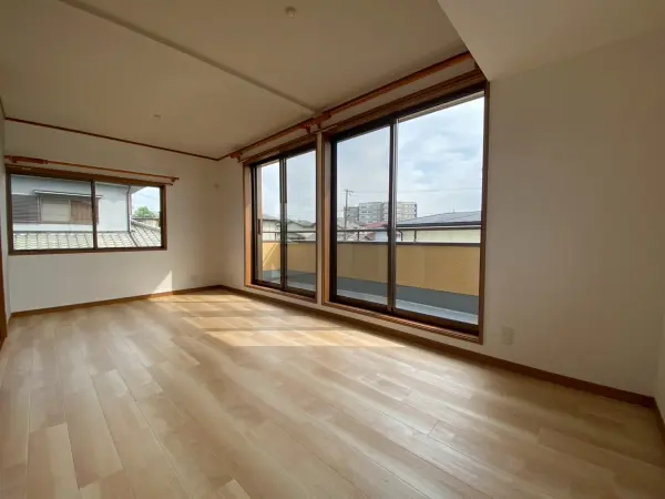 三木市緑が丘町東１丁目