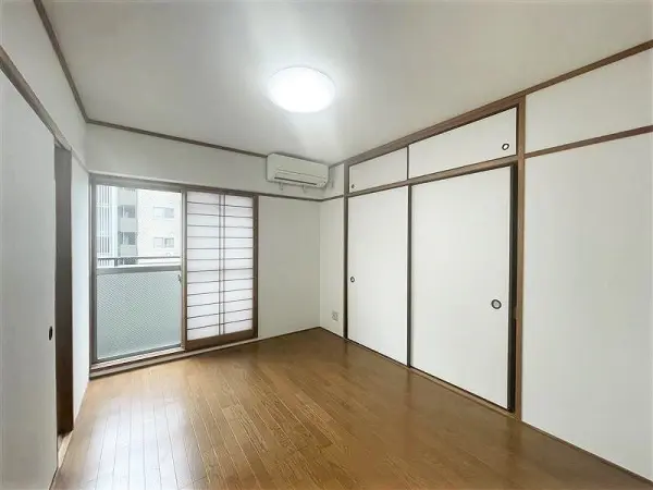 フィエルテ四条烏丸シュッド