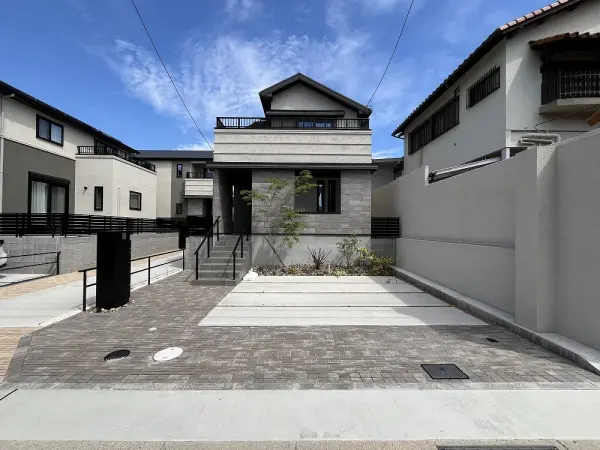 宝塚市中洲２丁目　戸建