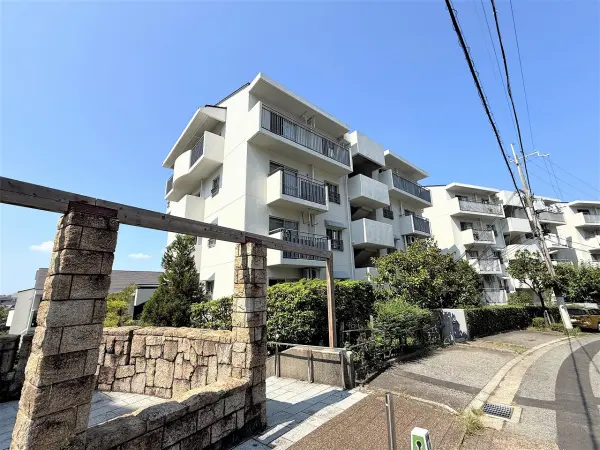 千里緑丘住宅第参参号棟