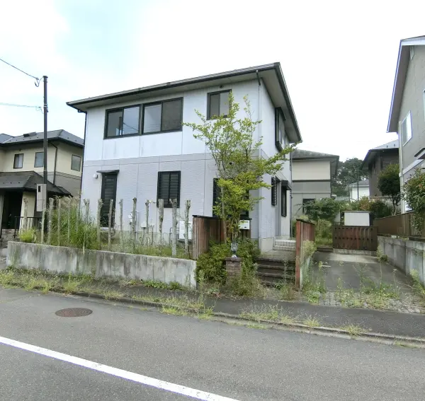 泉区住吉台西2丁目戸建