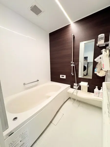 夜はゆっくりお風呂でリラックスタイムをお過ごしください。