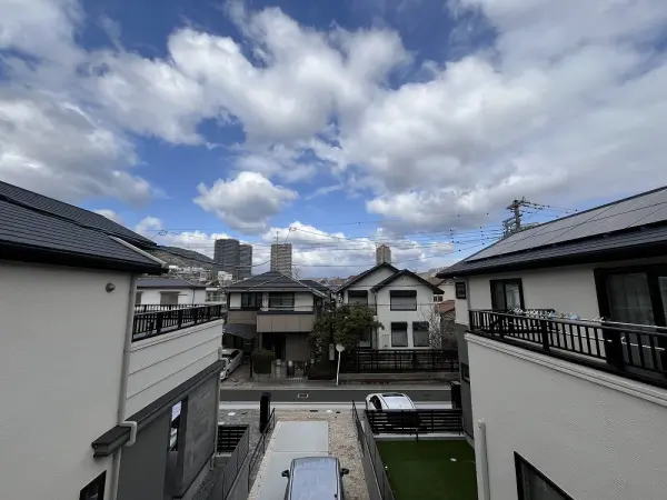 宝塚市中洲２丁目　戸建