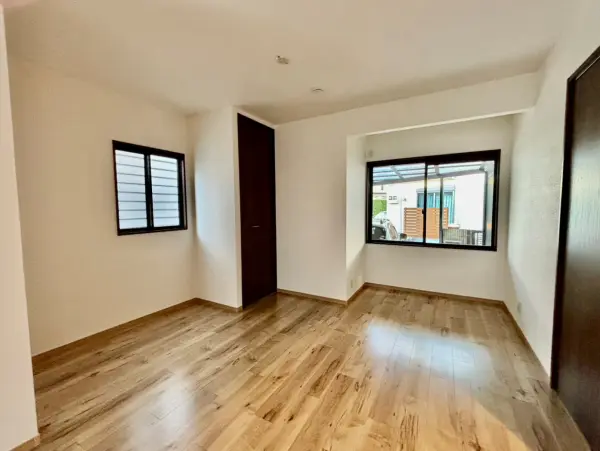 西宮市門戸東町　戸建