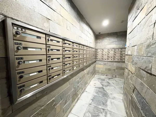 ピアッツァコート西大寺