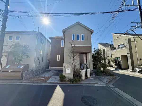 横浜市港北区下田町３丁目