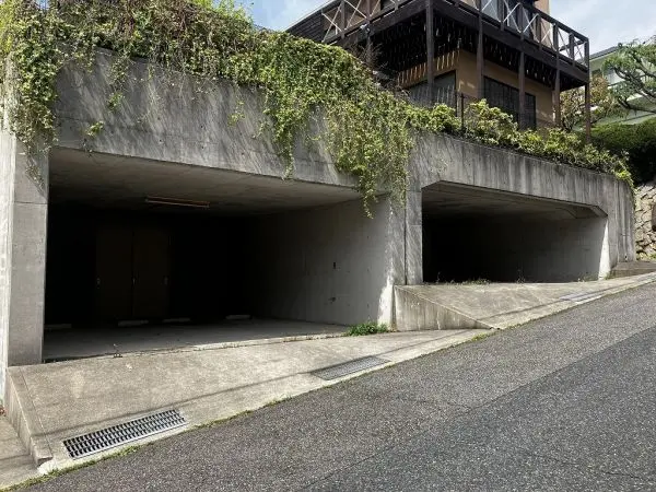 西宮市苦楽園四番町　中古戸建
