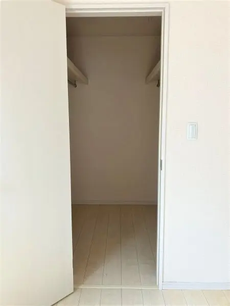 川西市清和台西1丁目　戸建