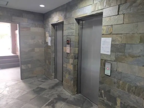 ピアッツァコート西大寺