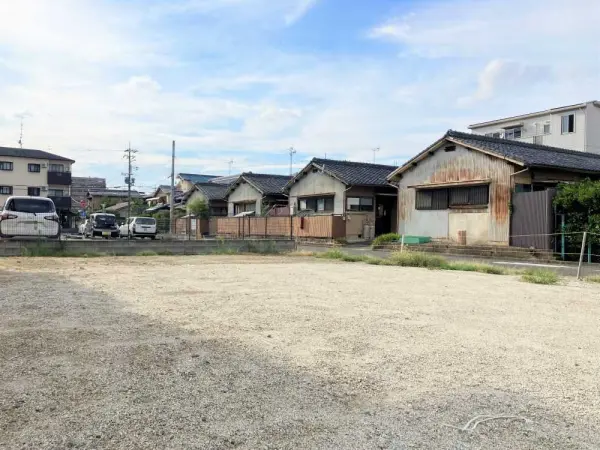 奈良市三条添川町