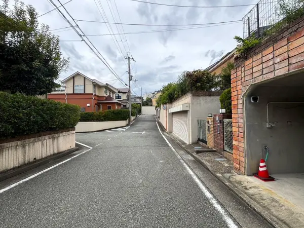 川西市平野2丁目　戸建