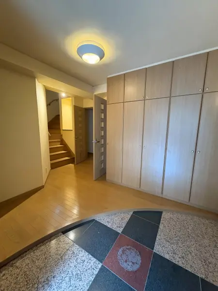 中央区中山手通7丁目