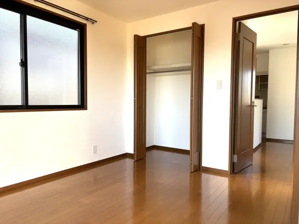 2階南東西洋室6.0帖1