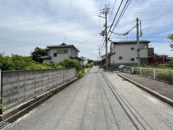 三木市上の丸町