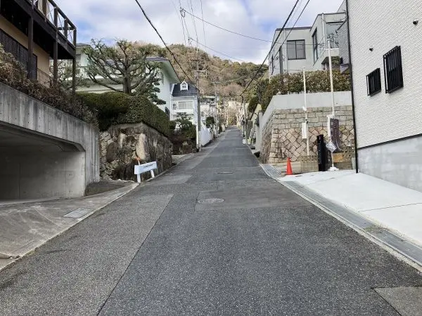 西宮市苦楽園四番町　中古戸建