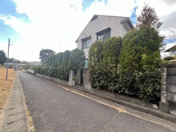 三木市志染町青山1丁目