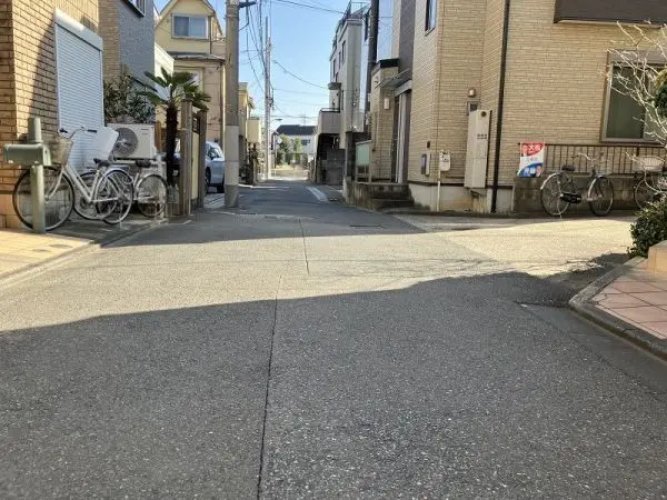 東京都北区志茂３丁目