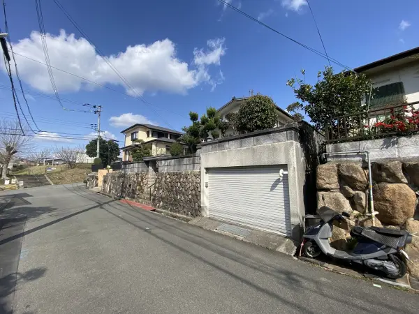 三木市緑が丘町東1丁目