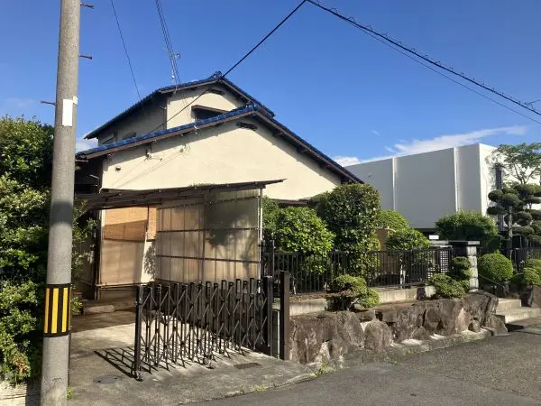 羽曳野市羽曳が丘西三丁目１番９