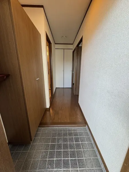 コアマンション和白