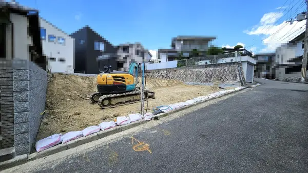 高槻市真上町五丁目2号地