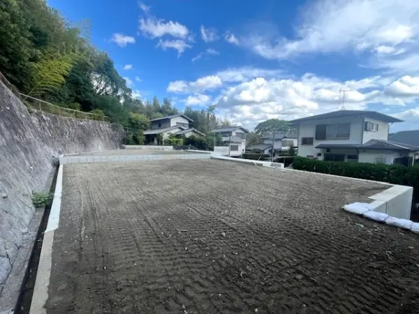高槻市日吉台六番町1号地