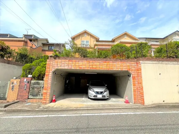 川西市平野2丁目　戸建