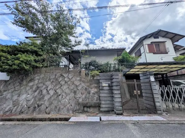 奈良市藤ノ木台3丁目