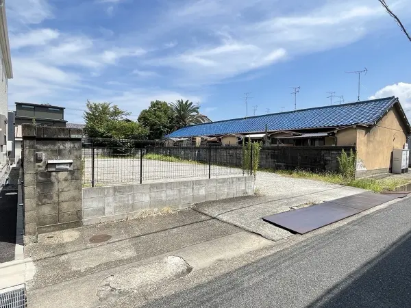 岸和田市南上町二丁目１３１番１