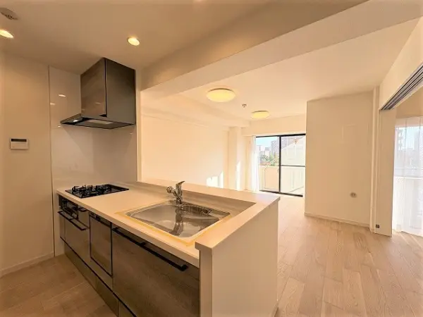 グリッター西宮北口