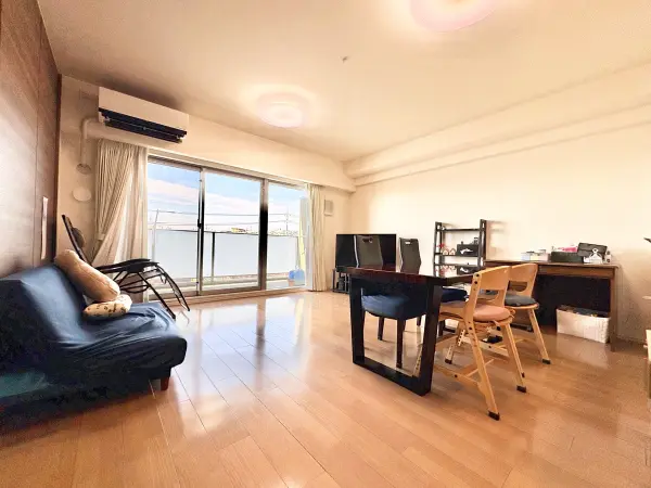 プレミスト徳重