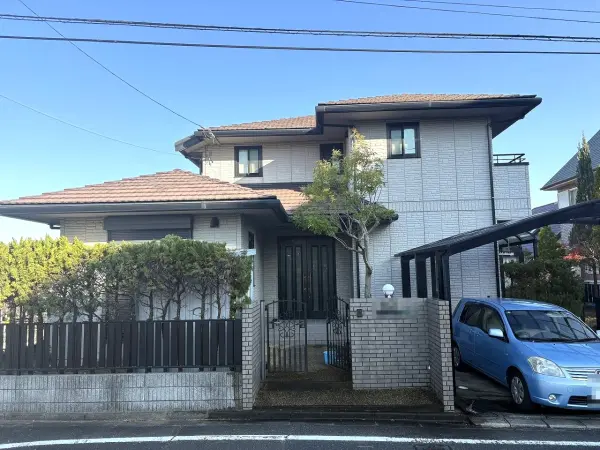 大和ハウス工業株式会社施工、軽量鉄骨造2階建「5LDK+S(納戸)」。