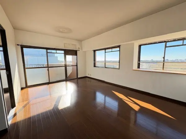 キングスコート豊田生駒