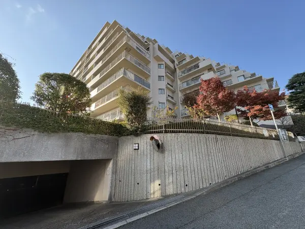 ファミール青谷