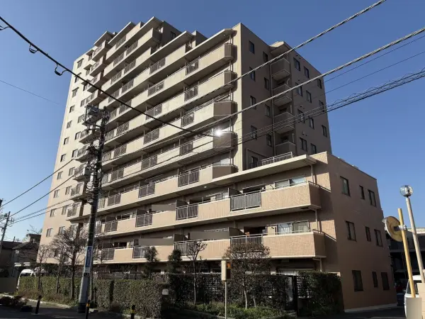 ヴィルヌーブガーデンズ綾瀬