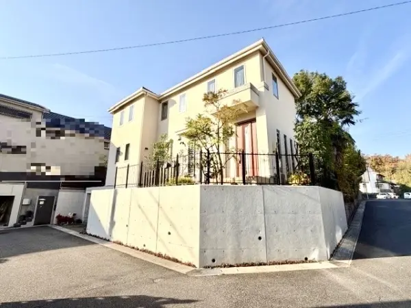 名古屋市名東区石が根町　中古戸建