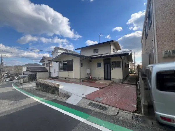 三木市志染町東自由が丘三丁目