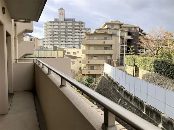 ハイネスクラウズ宝塚駅前