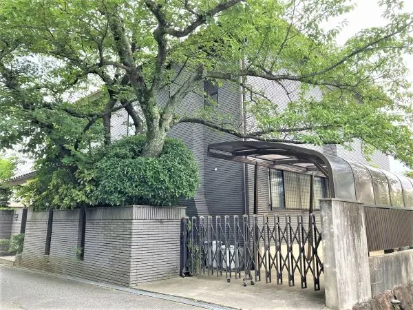 宝塚市雲雀丘山手2丁目　戸建