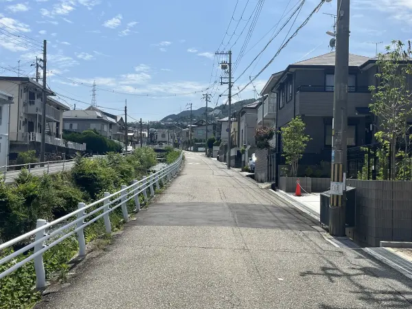 宝塚市宝梅二丁目　戸建