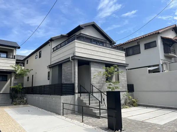 宝塚市中洲２丁目　戸建