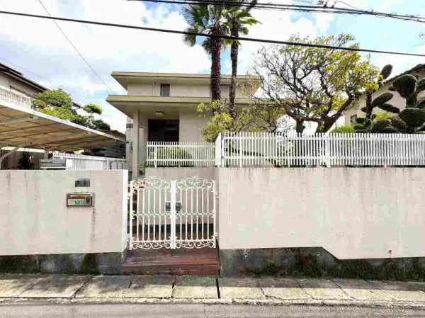 奈良市千代ヶ丘3丁目