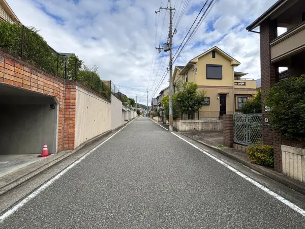 川西市平野2丁目　戸建