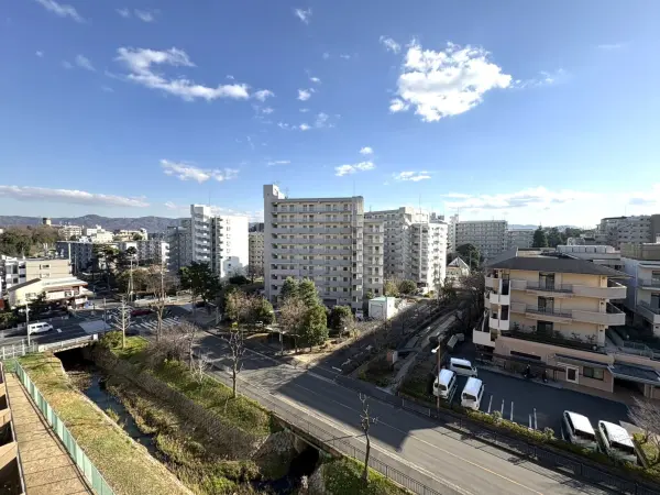 ディーグラフォート香里ケ丘ブライトフォート