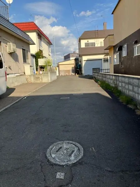 西野7-10土地(古家付き)